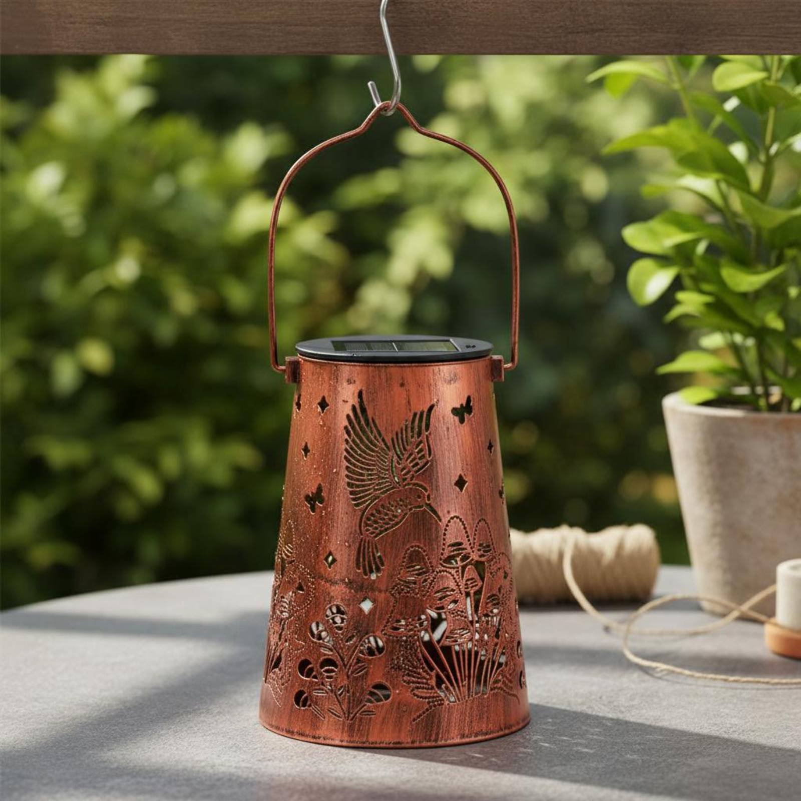 Floral Garden Lantern Pattern  - Garden Lighting Decor recension och pris