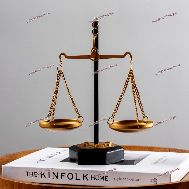 Metal Balance Scale Ornament O - Office Lighting Decor recension och pris