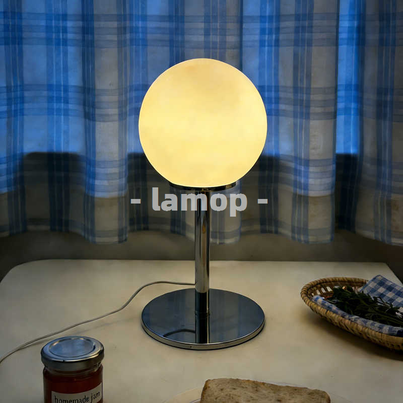 Milky White Solid Globe Chrome - Led Lighting Decor recension och pris